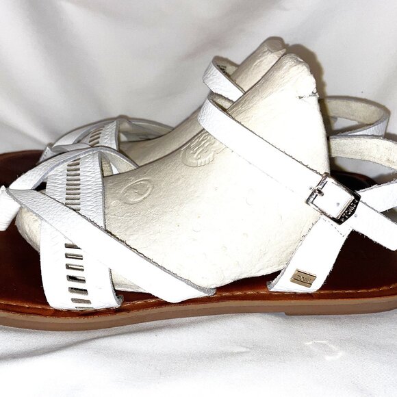 TOMS White Leather Flat Thong Sandals Women's Size 9.5 - Picture 4 of 11